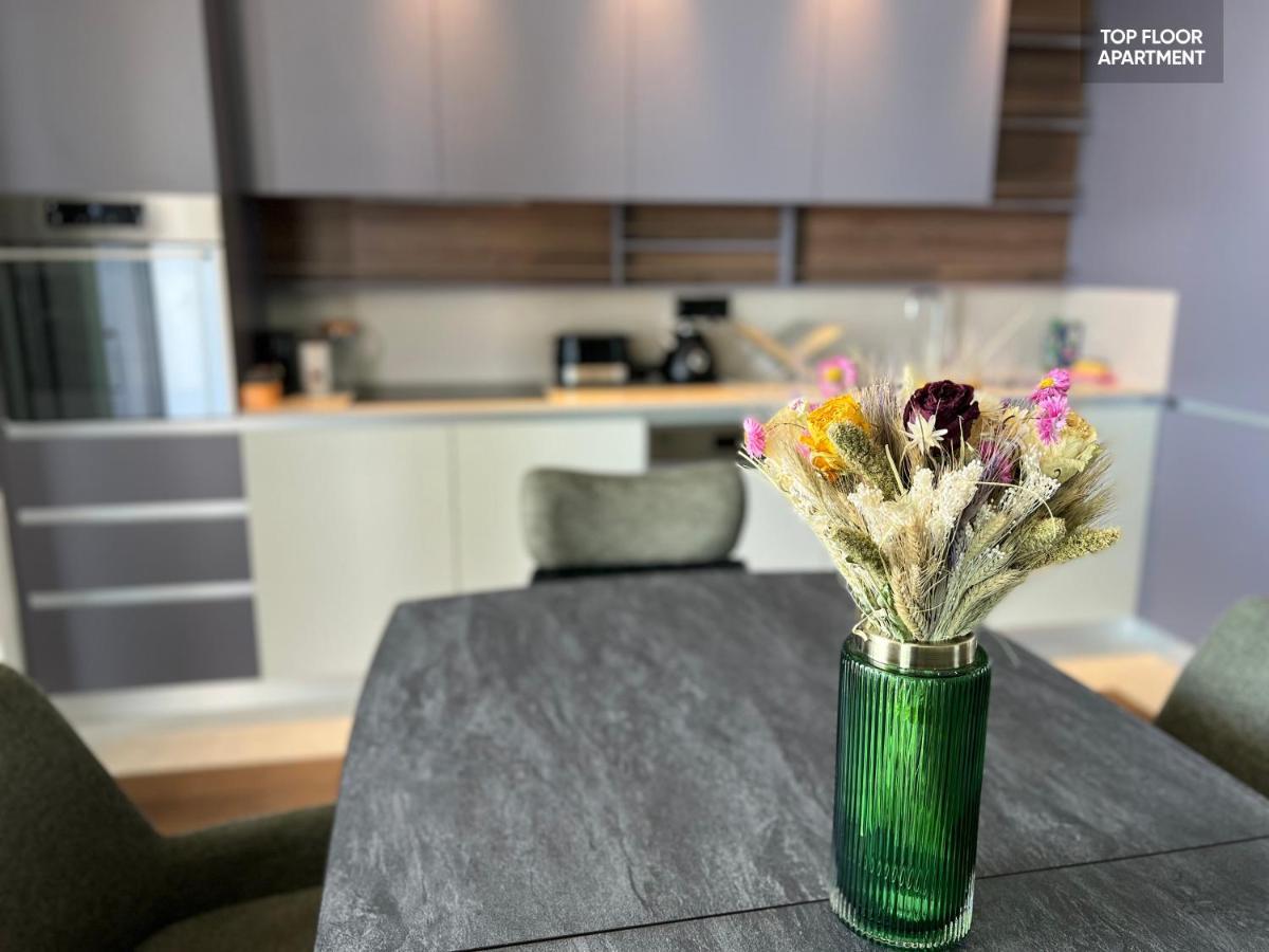 BW Terrace Top Floor Apartments With River View & Self Check-In Belgrado Buitenkant foto