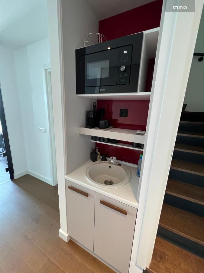 BW Terrace Top Floor Apartments With River View & Self Check-In Belgrado Buitenkant foto